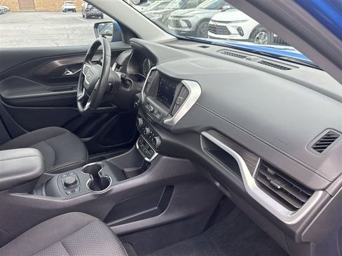 Certified 2024 GMC Terrain SLE w/ Driver Convenience Package FWD image 27