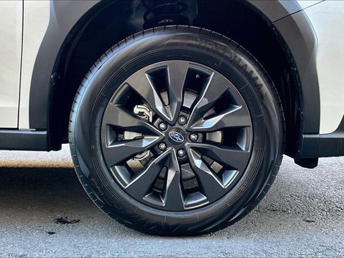 Certified 2025 Subaru Outback Onyx Edition w/ Tech Package 2 image 17