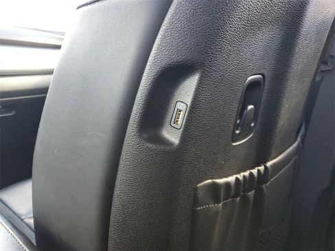 Used 2020 Kia Telluride LX image 30