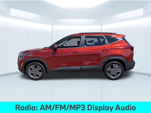 Used 2023 Kia Seltos S FWD image 2