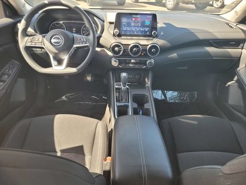 Certified 2025 Nissan Sentra SV w/ Trunk Package FWD image 16