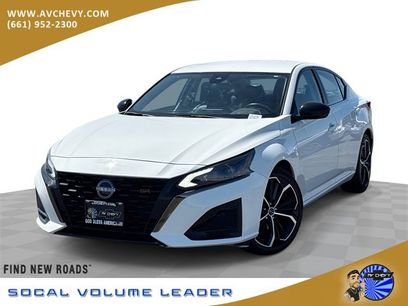 Used 2023 Nissan Altima 2.5 SR