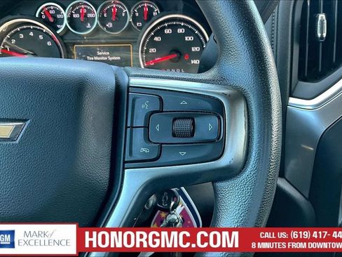 Used 2019 Chevrolet Silverado 1500 LT RWD image 14