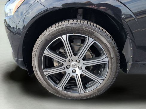 Used 2020 Volvo XC60 T5 Inscription AWD/4WD image 8