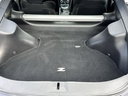 Used 2013 Nissan 370Z Coupe image 25