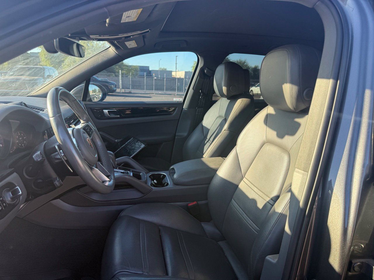 Used 2019 Porsche Cayenne AWD/4WD image 11