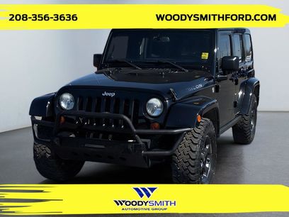 Used 2013 Jeep Wrangler Unlimited Rubicon w/ Connectivity Group