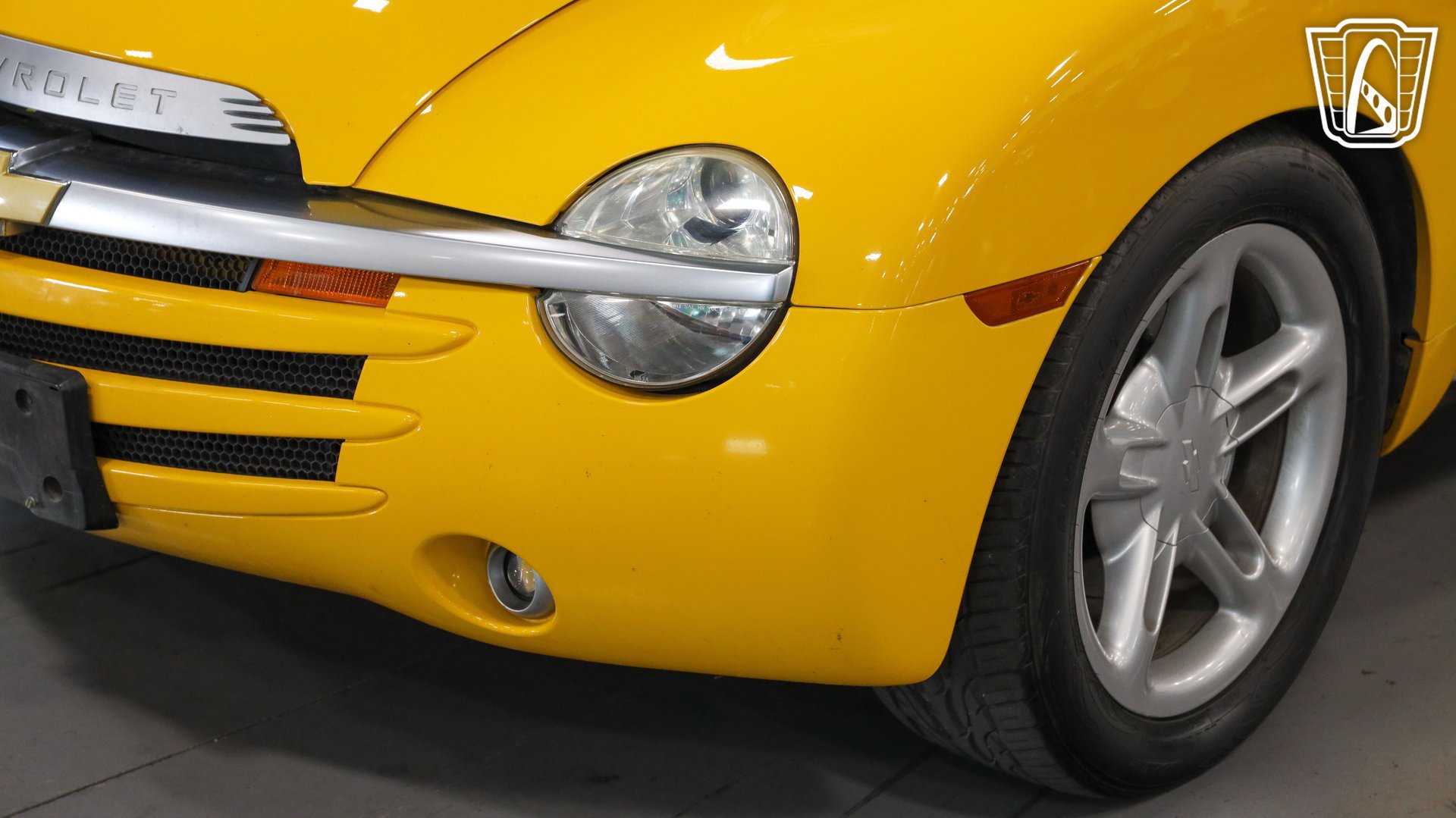 Used 2004 Chevrolet SSR w/ Preferred Equipment Group RWD image 40