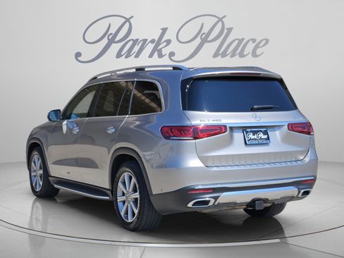 Used 2021 Mercedes-Benz GLS 450 4MATIC image 3
