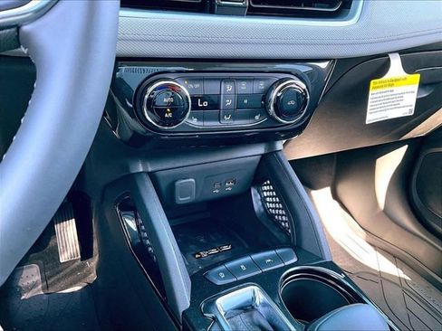 New 2026 Chevrolet TrailBlazer LT w/ Convenience Package image 22