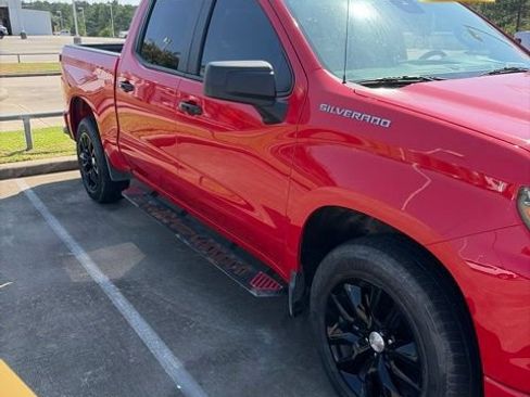 Used 2024 Chevrolet Silverado 1500 Custom RWD image 3
