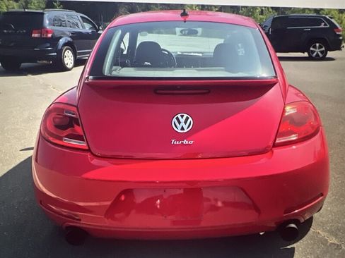 Used 2012 Volkswagen Beetle Turbo FWD image 3