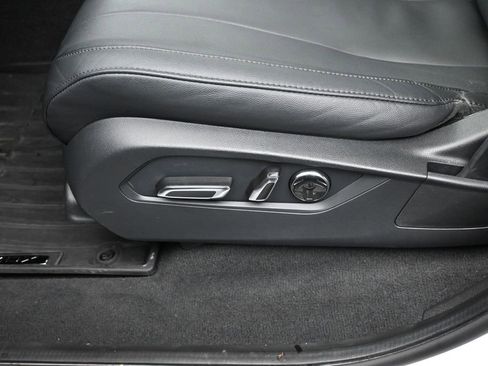 Used 2024 Acura MDX SH-AWD image 24