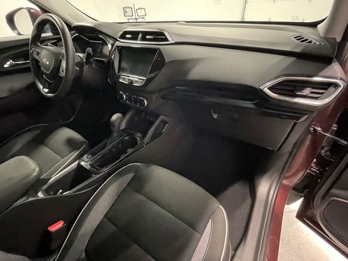 Used 2023 Chevrolet TrailBlazer LT w/ Convenience Package AWD/4WD image 26