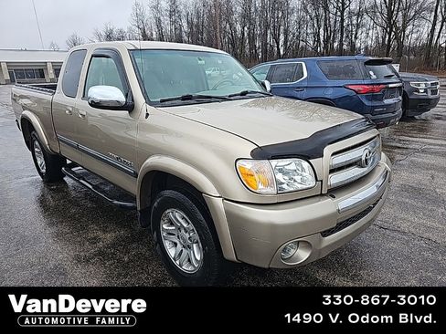Used 2005 Toyota Tundra SR5 image 1