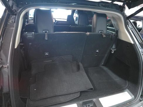 Used 2023 INFINITI QX60 Luxe w/ Vision Package image 8