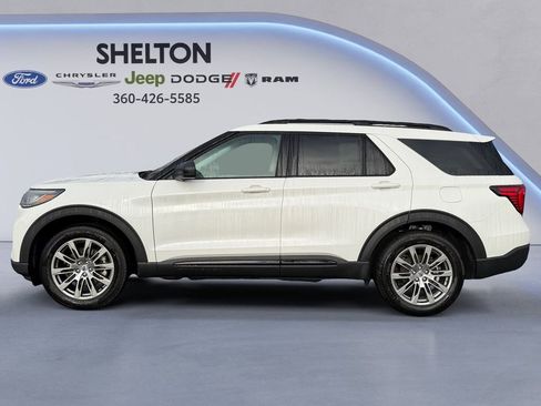 New 2026 Ford Explorer Active w/ Active Comfort Package AWD/4WD image 2