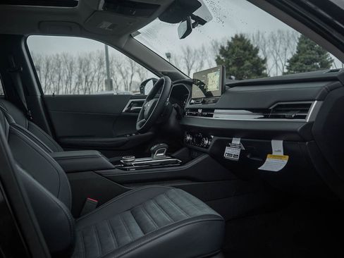 New 2026 Mitsubishi Outlander SE AWD/4WD image 11