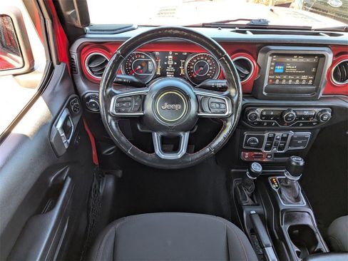 Used 2018 Jeep Wrangler Unlimited Rubicon w/ LED Lighting Group image 15