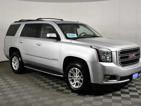 Used 2019 GMC Yukon SLT w/ Open Road Package AWD/4WD image 4