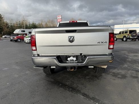 Used 2018 RAM 2500 Tradesman w/ Chrome Appearance Group image 8