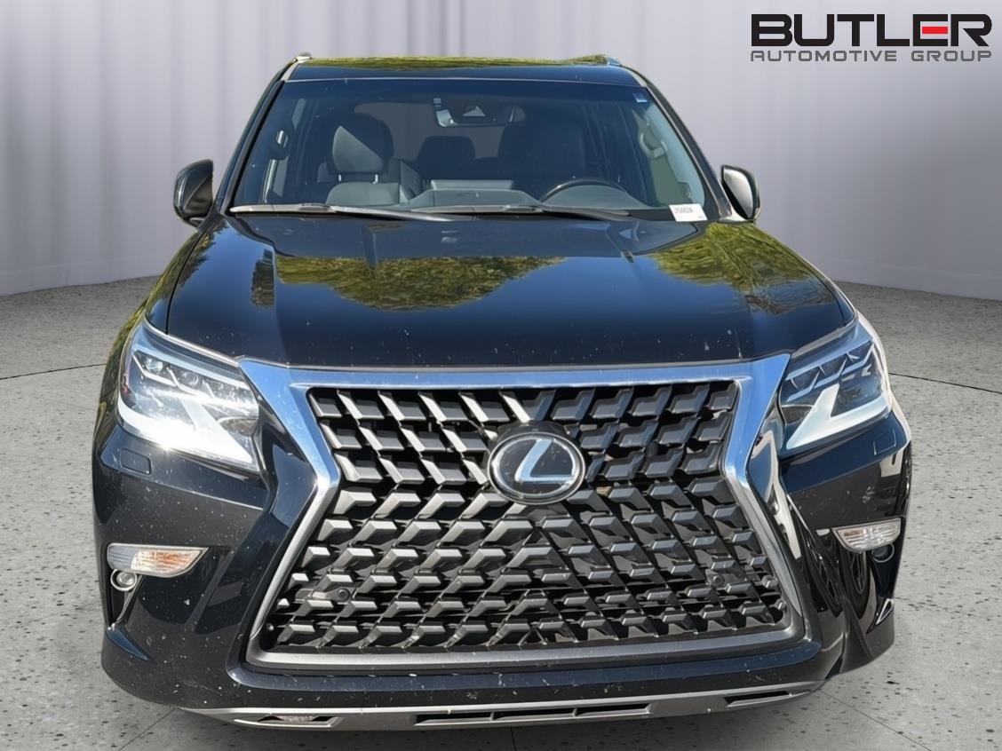 Certified 2022 Lexus GX 460 Premium w/ Premium Plus Package AWD/4WD image 4