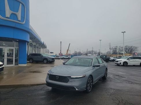 New 2026 Honda Accord Touring image 1
