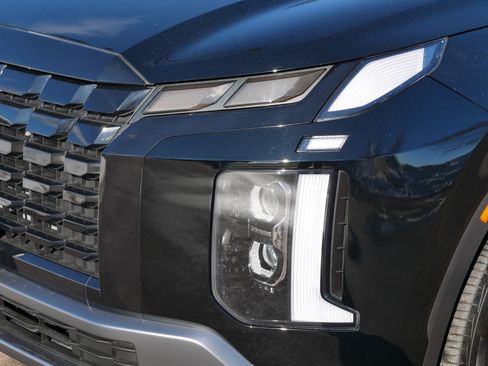Used 2025 Hyundai Palisade SEL AWD/4WD image 16