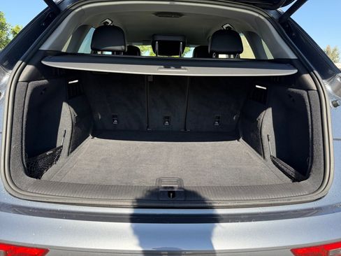 Used 2018 Audi Q5 2.0T Premium w/ Convenience Package image 21