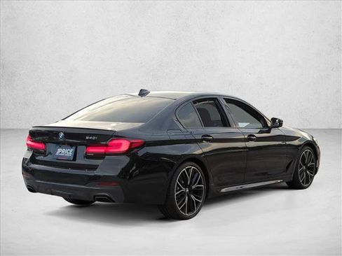 Used 2023 BMW 540i w/ Executive Package RWD image 5