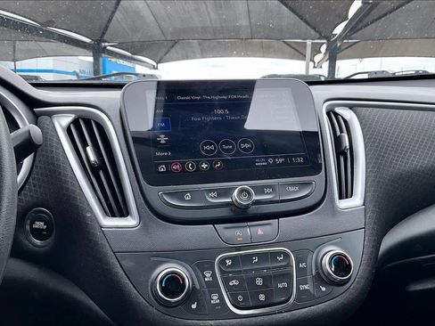 Used 2024 Chevrolet Malibu LT FWD image 29