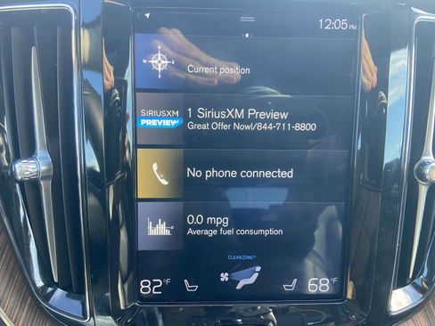 Used 2019 Volvo XC60 T8 Inscription w/ Advanced Package image 27