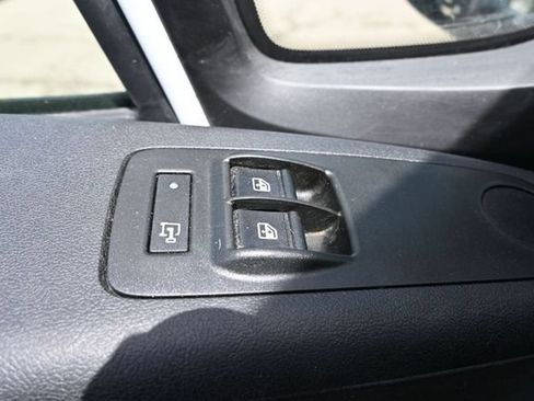 Used 2023 RAM ProMaster 2500 FWD image 14