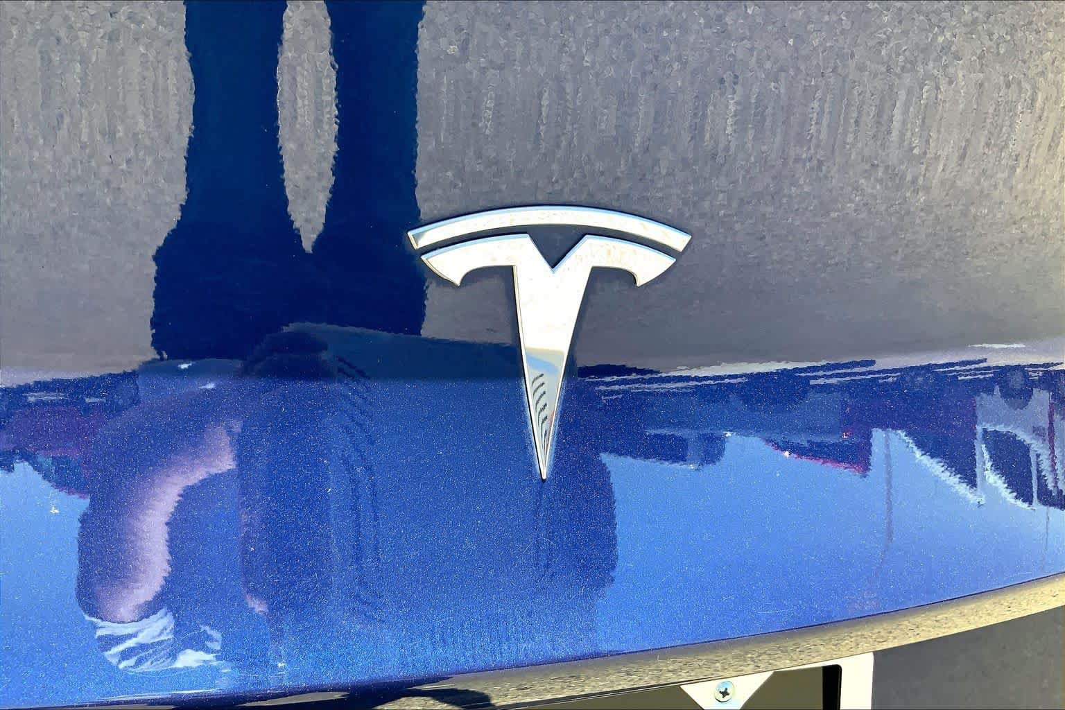 Used 2023 Tesla Model Y Long Range AWD/4WD image 59