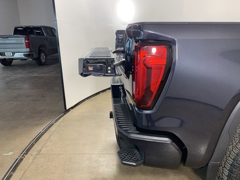 Used 2023 GMC Sierra 1500 Denali w/ Technology Package image 14
