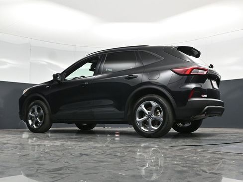 Certified 2025 Ford Escape ST-Line AWD/4WD image 48