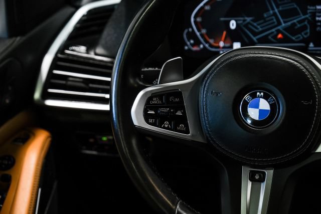 Used 2022 BMW X5 sDrive40i w/ M Sport Package RWD image 16