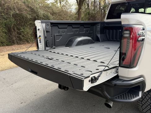 New 2026 GMC Sierra 1500 AT4X image 11