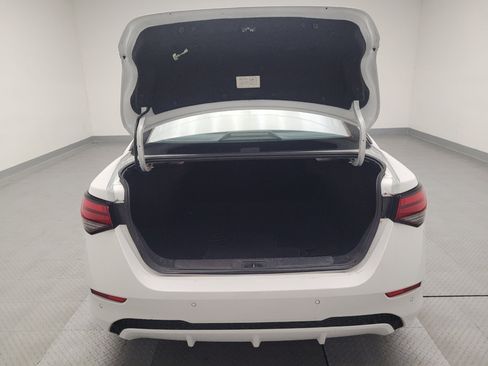 Used 2022 Nissan Sentra SV FWD image 29