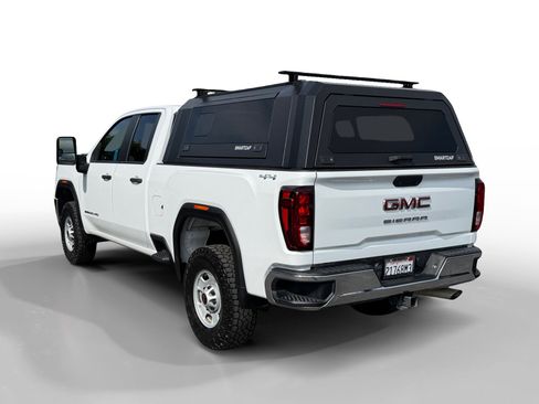 Used 2022 GMC Sierra 2500 Pro w/ Convenience Package AWD/4WD image 3