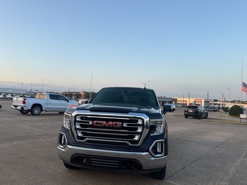 Used 2019 GMC Sierra 1500 SLT RWD image 6