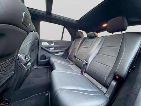 Used 2020 Mercedes-Benz GLE 350 4MATIC w/ 3rd Row Seat Package image 26