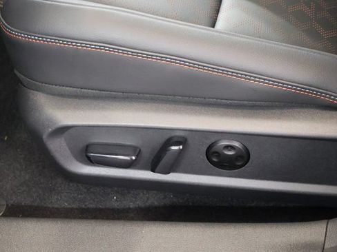 New 2026 Nissan Sentra SR w/ SR Premium Package FWD image 14