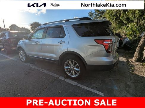 Used 2014 Ford Explorer XLT w/ Equipment Group 202A image 12