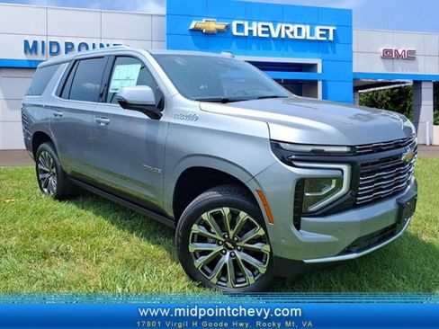 New 2026 Chevrolet Tahoe High Country AWD/4WD image 1