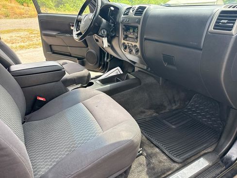 Used 2011 Chevrolet Colorado LT AWD/4WD image 25