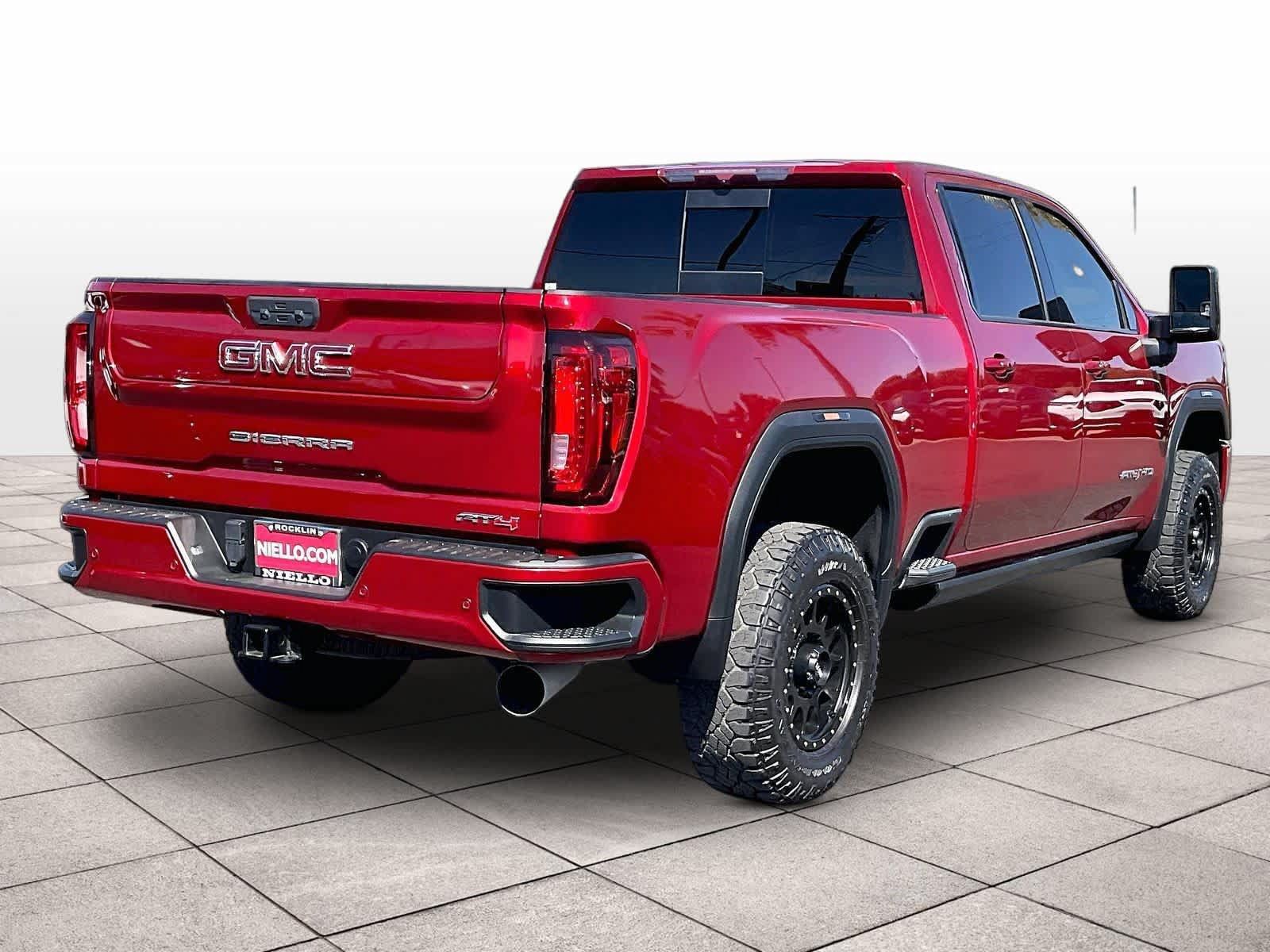 Used 2022 GMC Sierra 2500 AT4 w/ AT4 Preferred Package AWD/4WD image 16