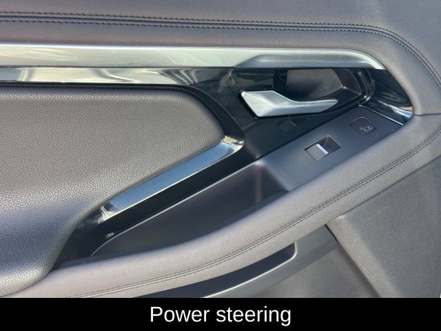 Used 2020 Land Rover Range Rover Evoque SE AWD/4WD image 16