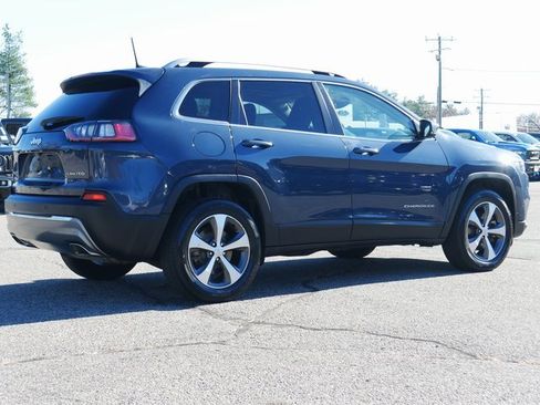 Used 2021 Jeep Cherokee Limited image 6