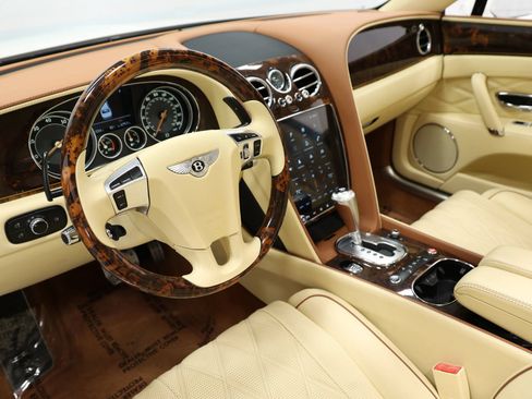Used 2014 Bentley Flying Spur W12 AWD/4WD image 22